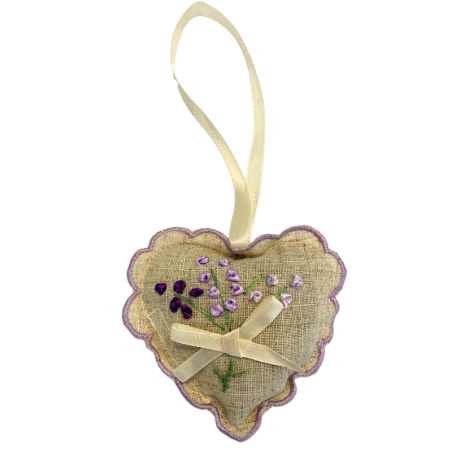Coeur moyen modèle brodé rempli de fleur de Lavande  et  Lavandin
