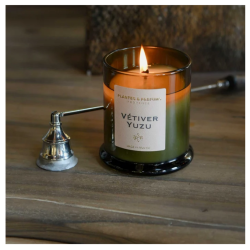 Candela profumata vegetale al vetiver e yuzu – 260 g